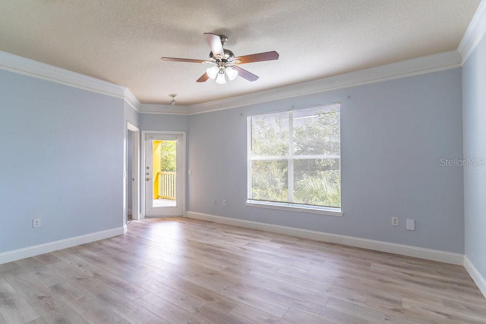 8848 VILLA VIEW CIRCLE 304