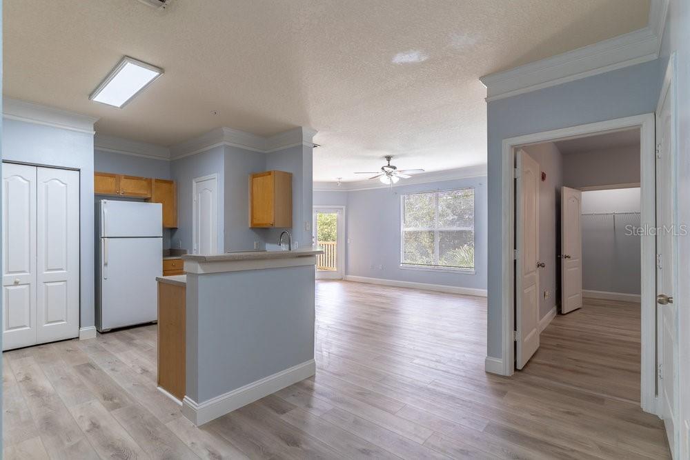 8848 VILLA VIEW CIRCLE 304