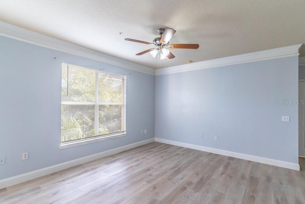 8848 VILLA VIEW CIRCLE 304