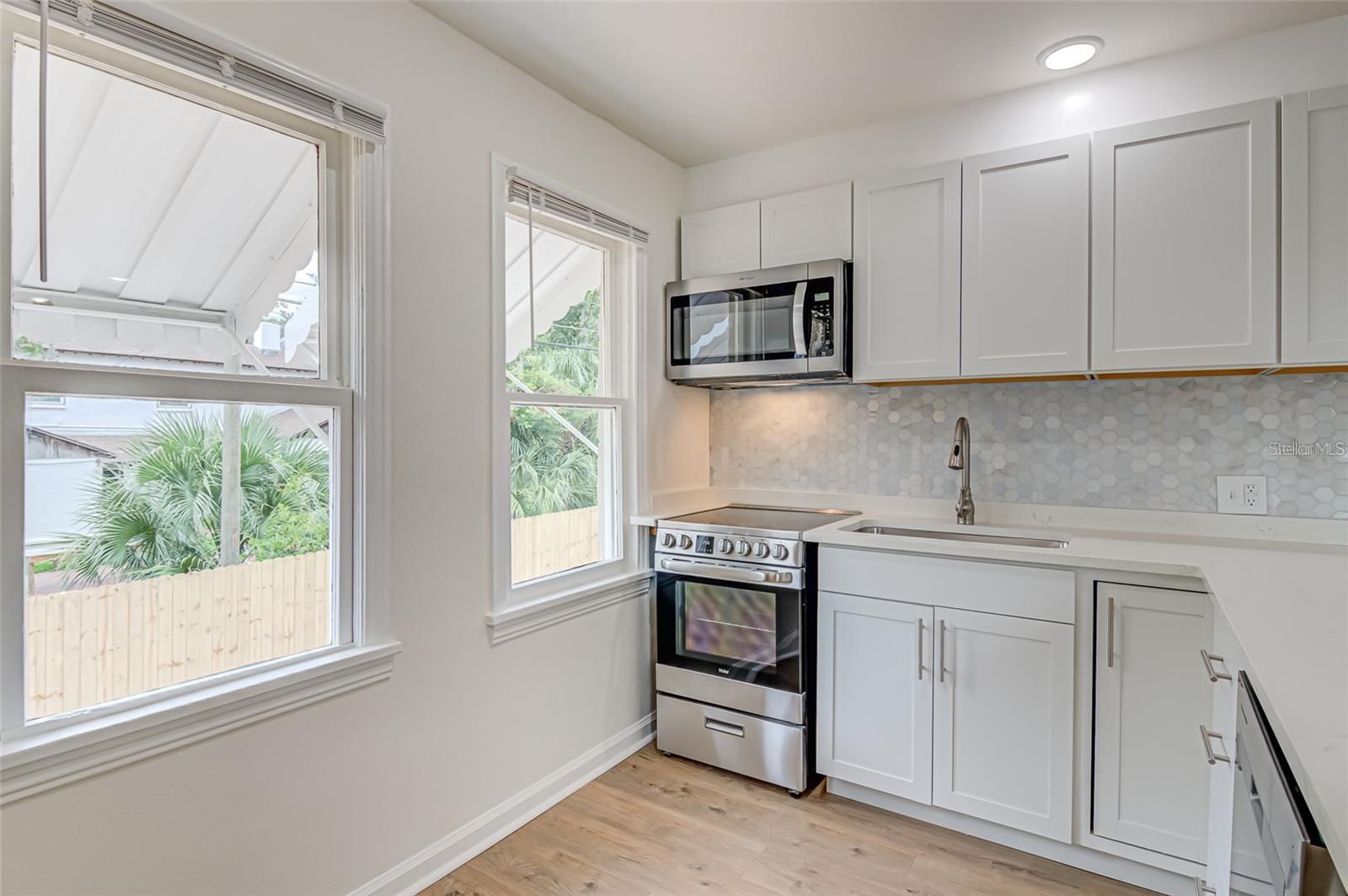 UNIVERSITY HEIGHTS - Residential Lease