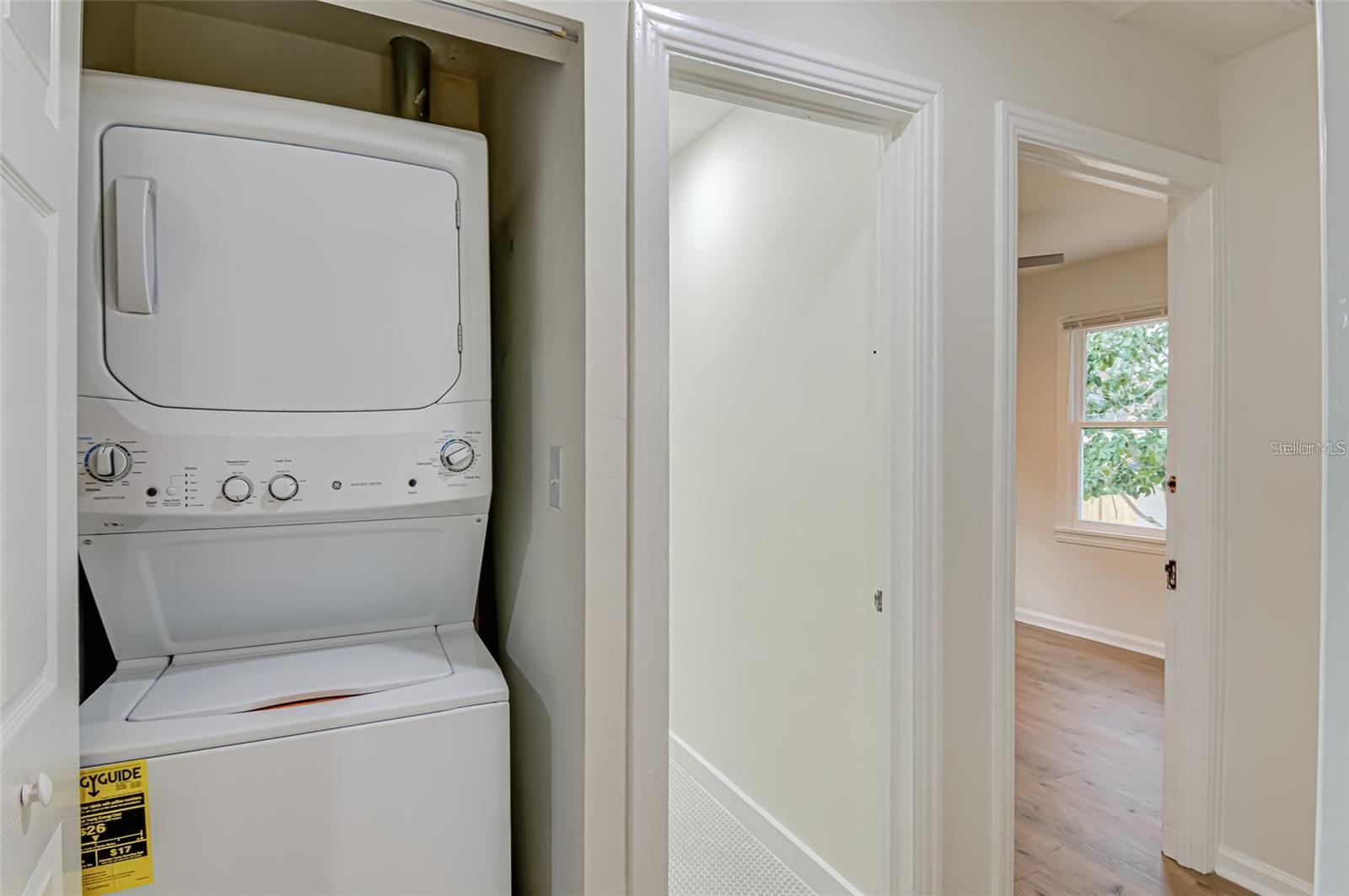 UNIVERSITY HEIGHTS - Residential Lease