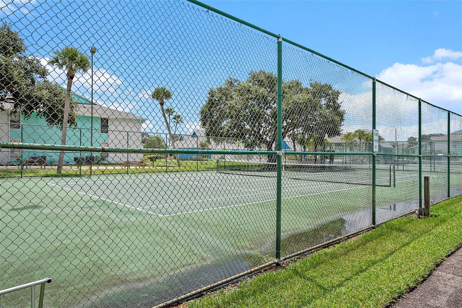 HARBOR CLUB CONDO - Residential Lease