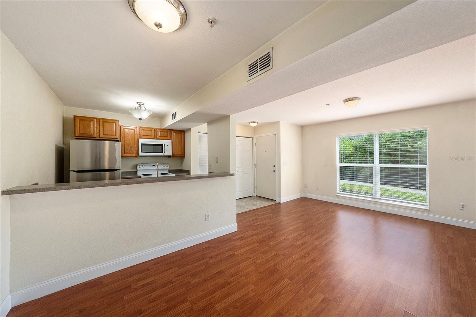HARBOR CLUB CONDO - Residential Lease