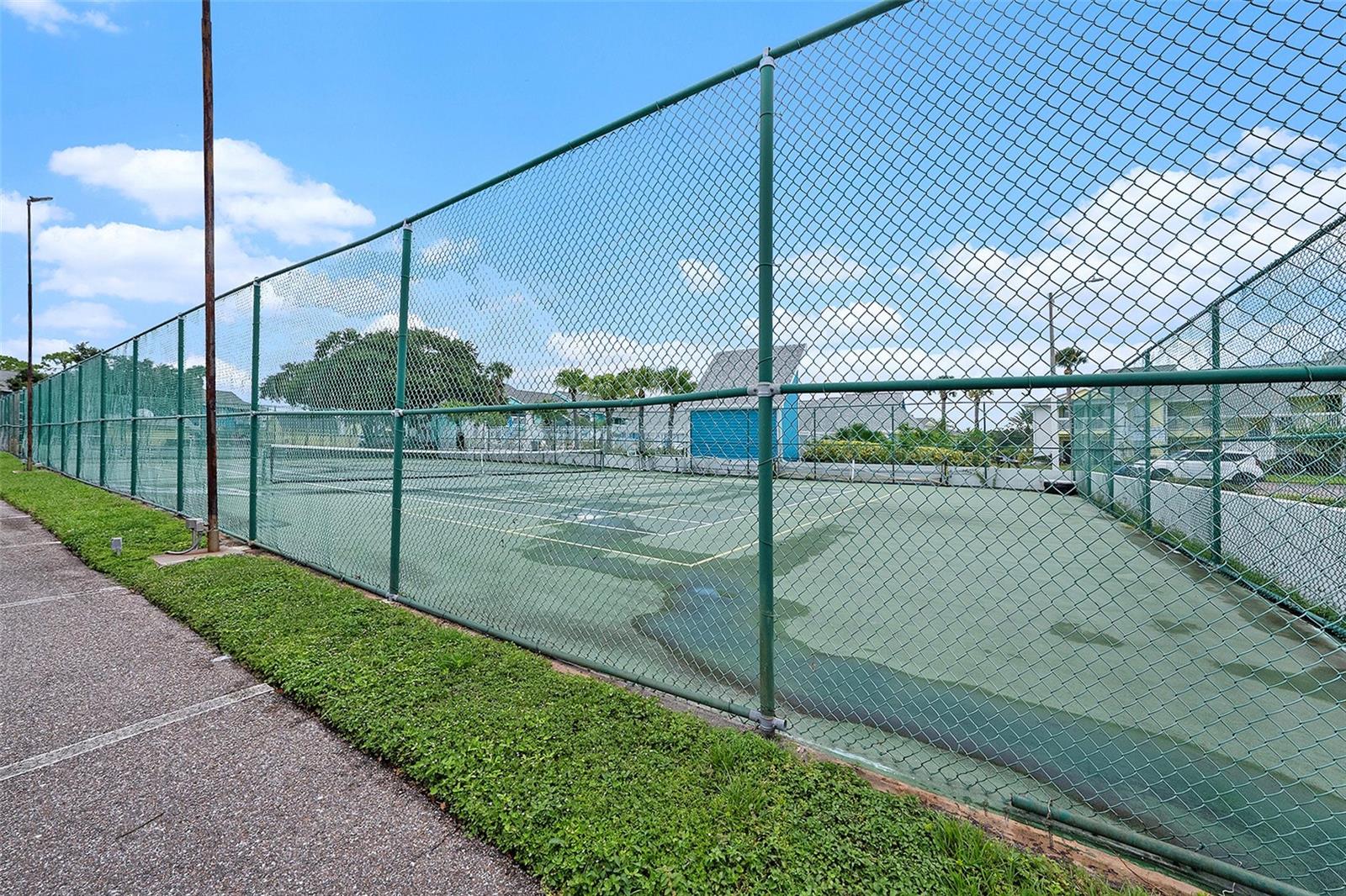 HARBOR CLUB CONDO - Residential Lease