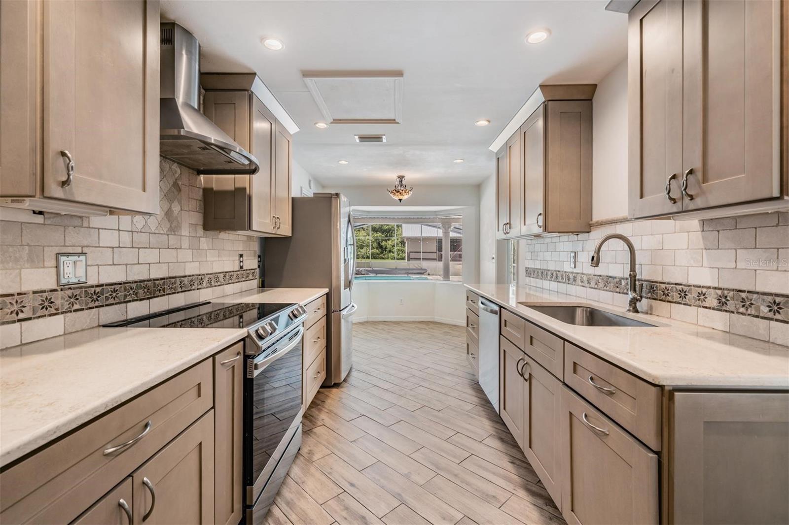1770 BRAXTON BRAGG LANE