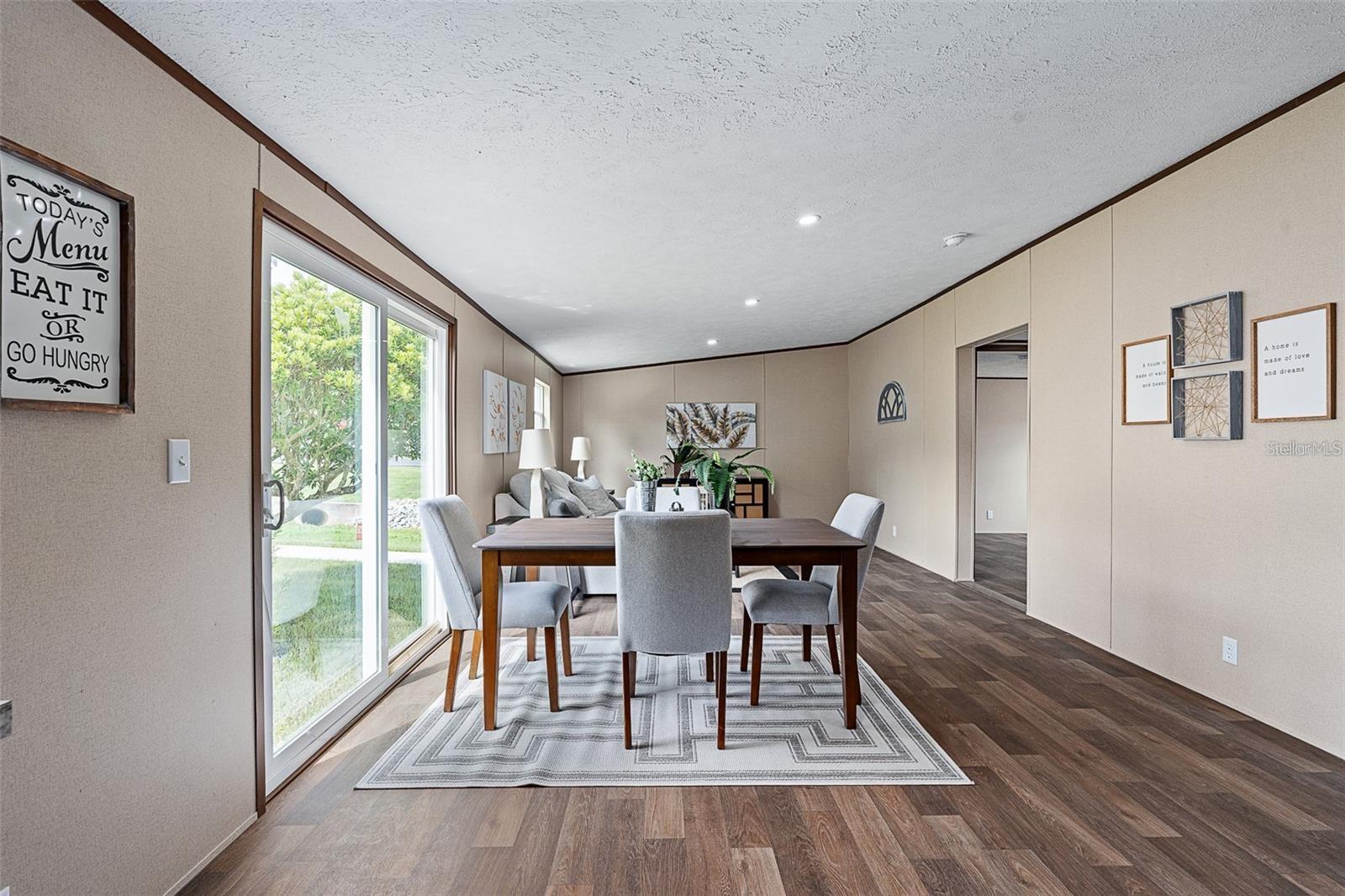 GARDENIA PB 11 PG 9 - Residential Lease