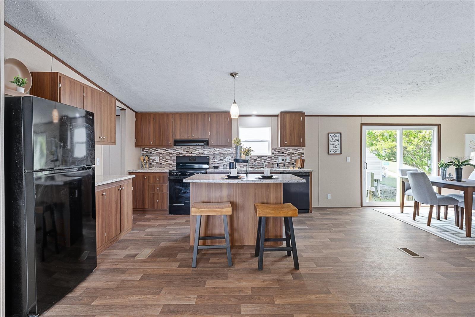 GARDENIA PB 11 PG 9 - Residential Lease