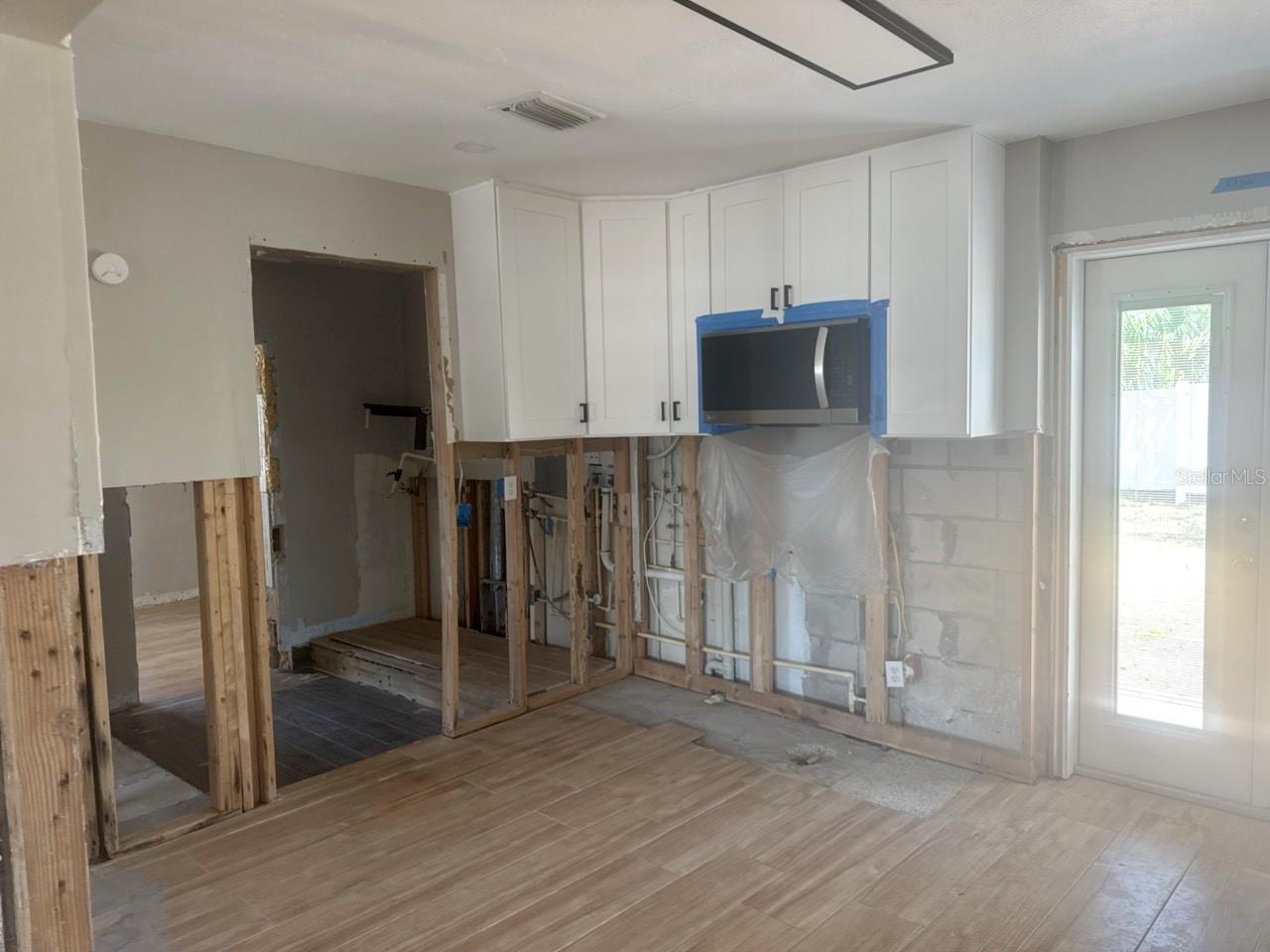 SHOREACRES CENTER - Residential