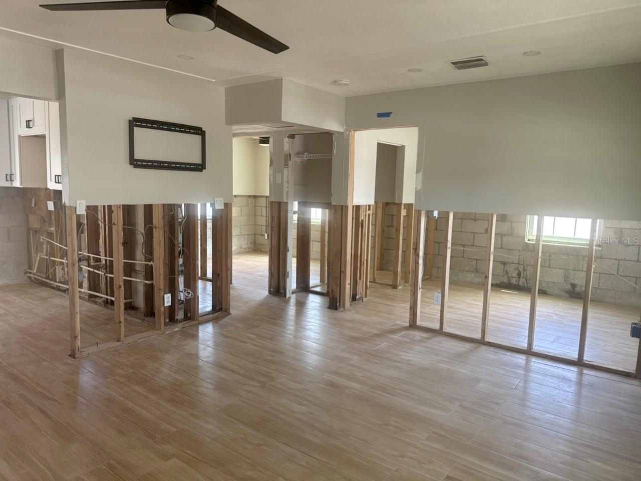 SHOREACRES CENTER - Residential