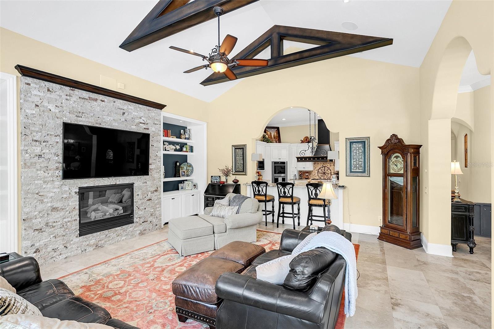 WINDSONG - Residential