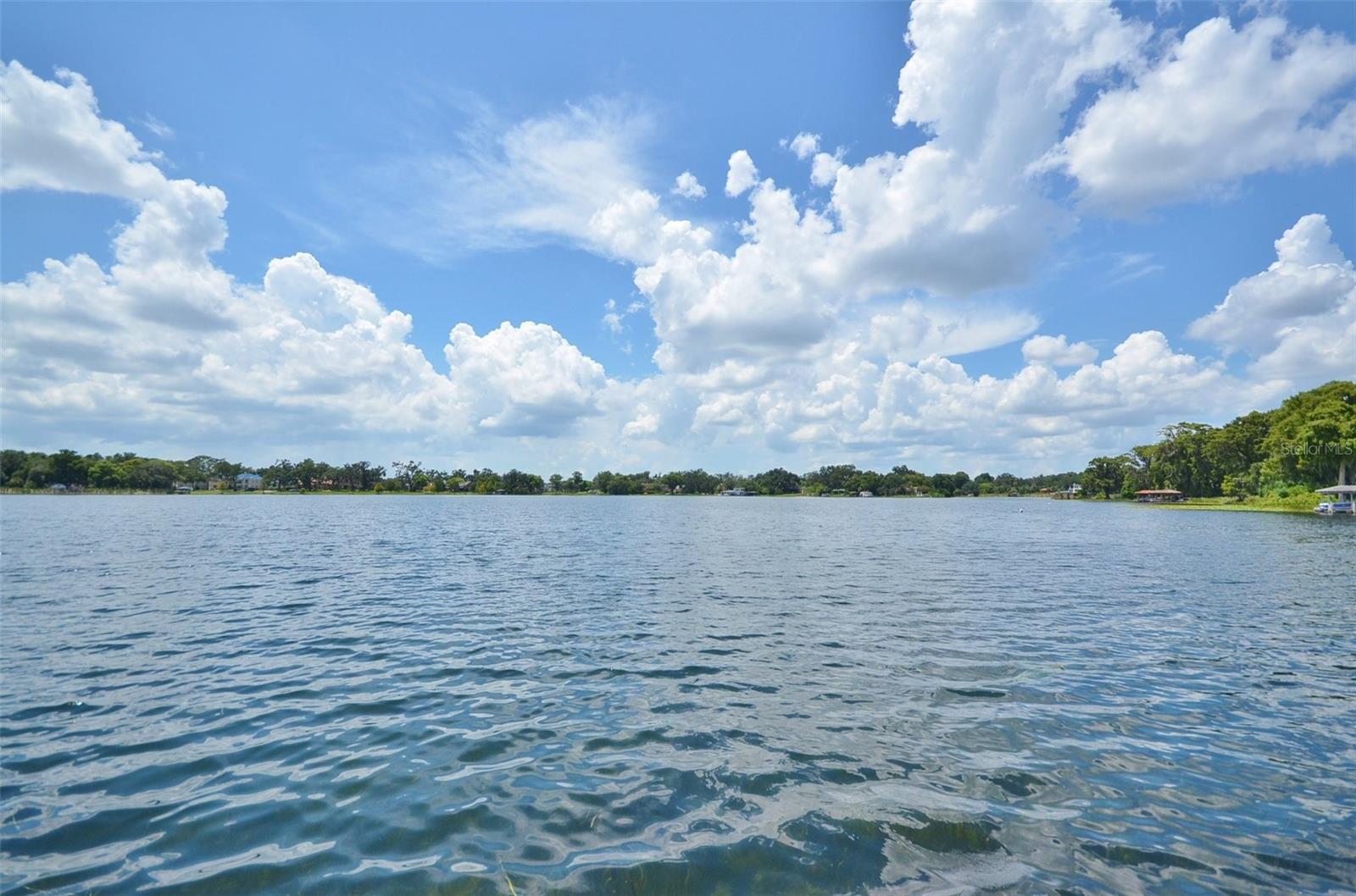 WINDSONG - Residential