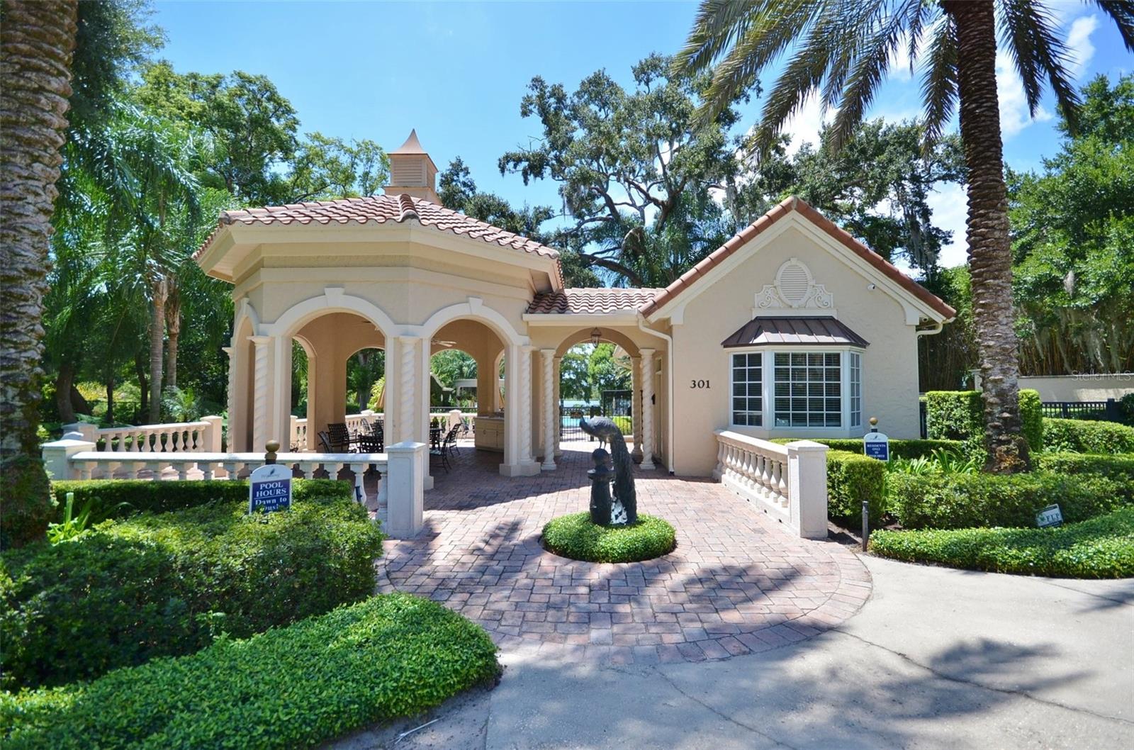 WINDSONG - Residential