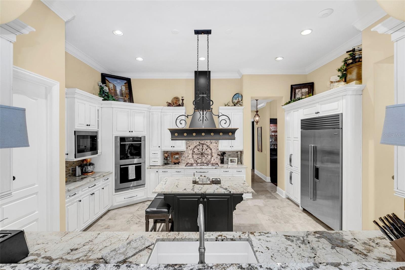 WINDSONG - Residential