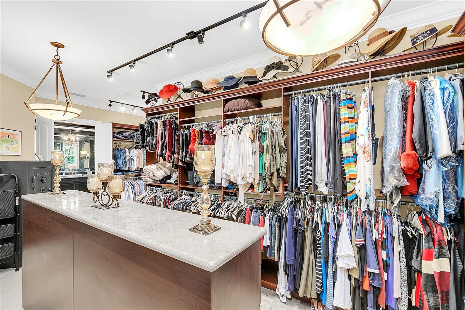 WINDSONG - Residential