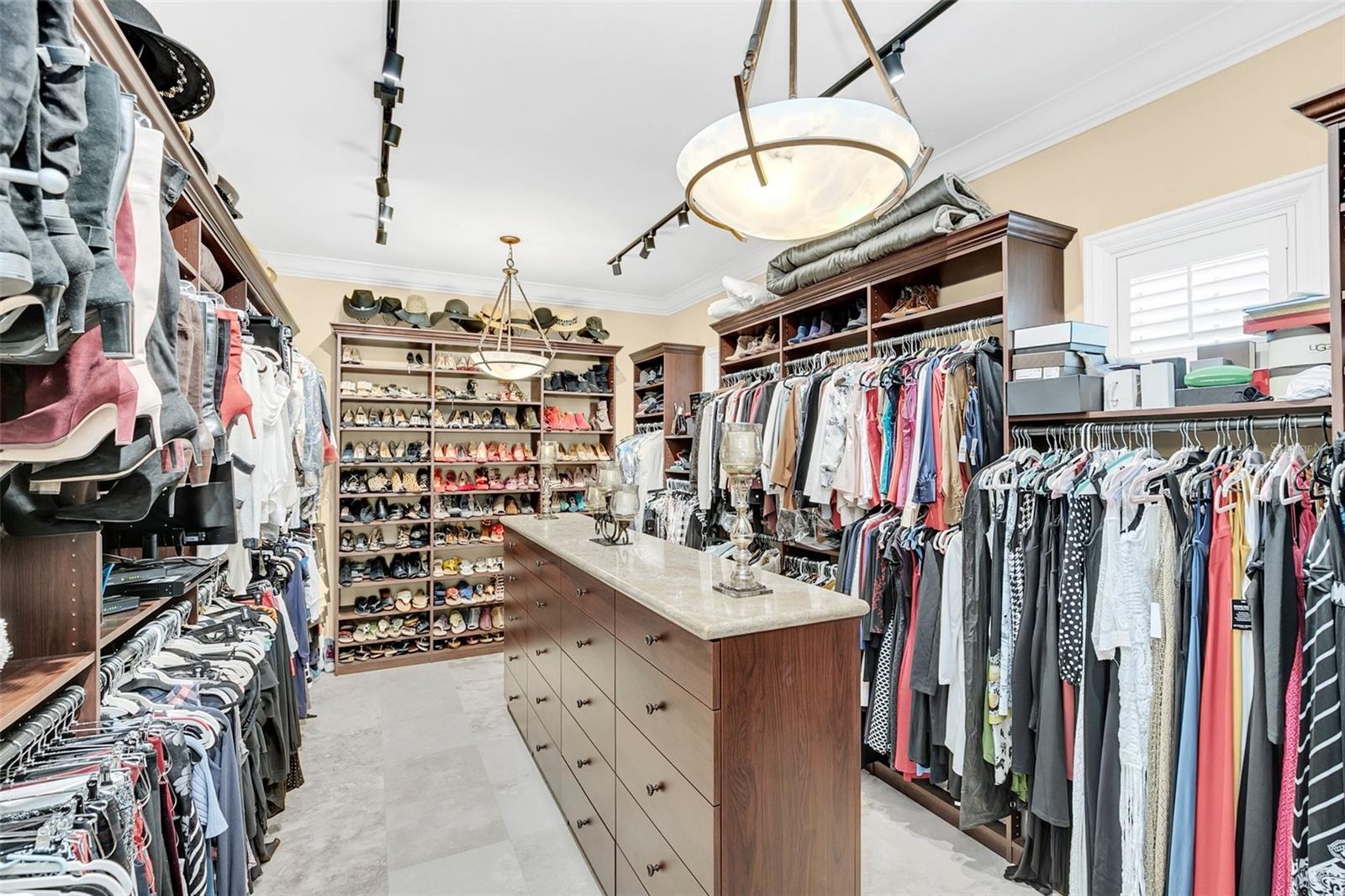 WINDSONG - Residential