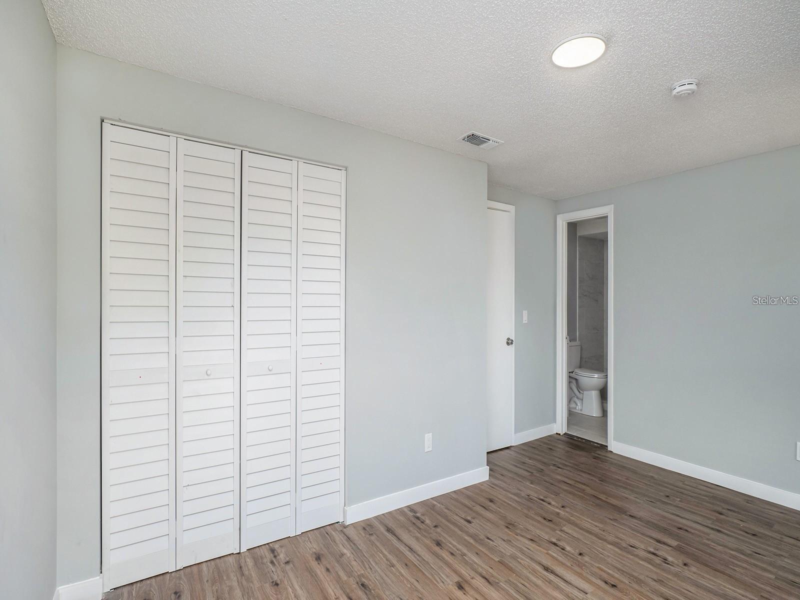 1405 CASTLEWORKS LANE