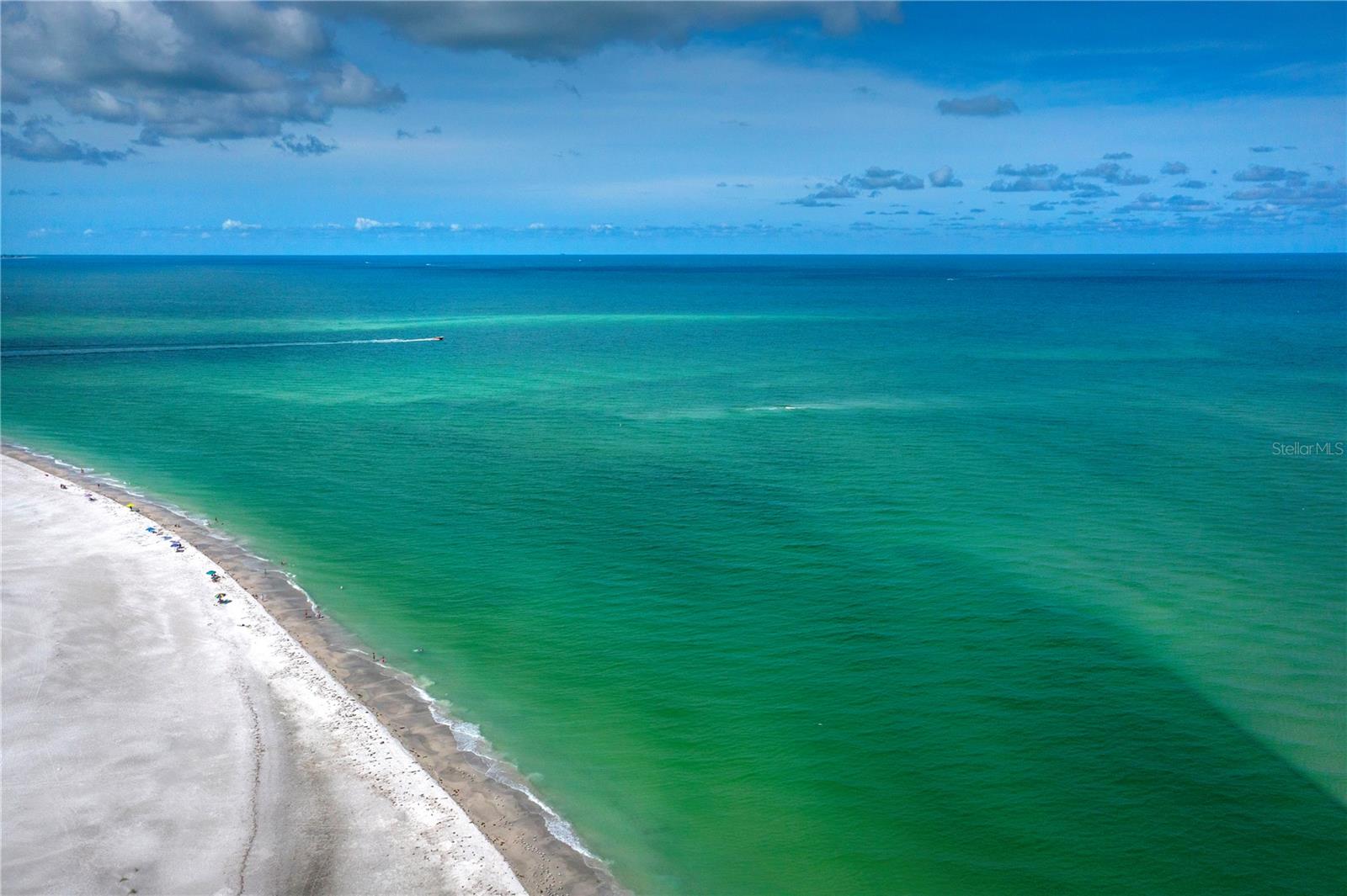 2850 GULF OF MEXICO DR 5