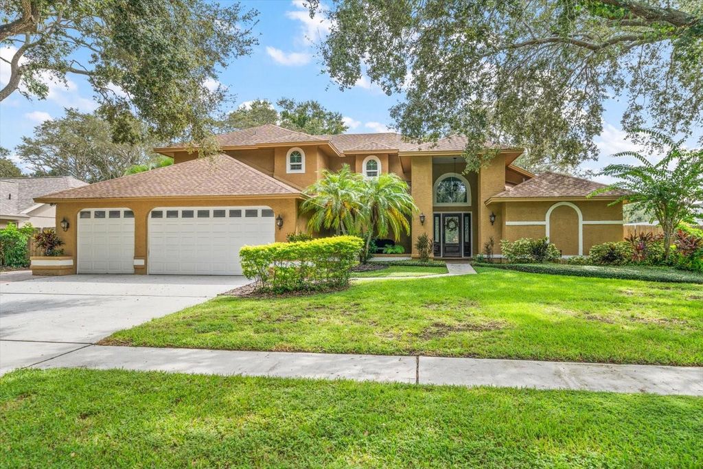 Photo of 9959 Windtree Boulevard, Seminole, FL 33772 (MLS # TB8443635)