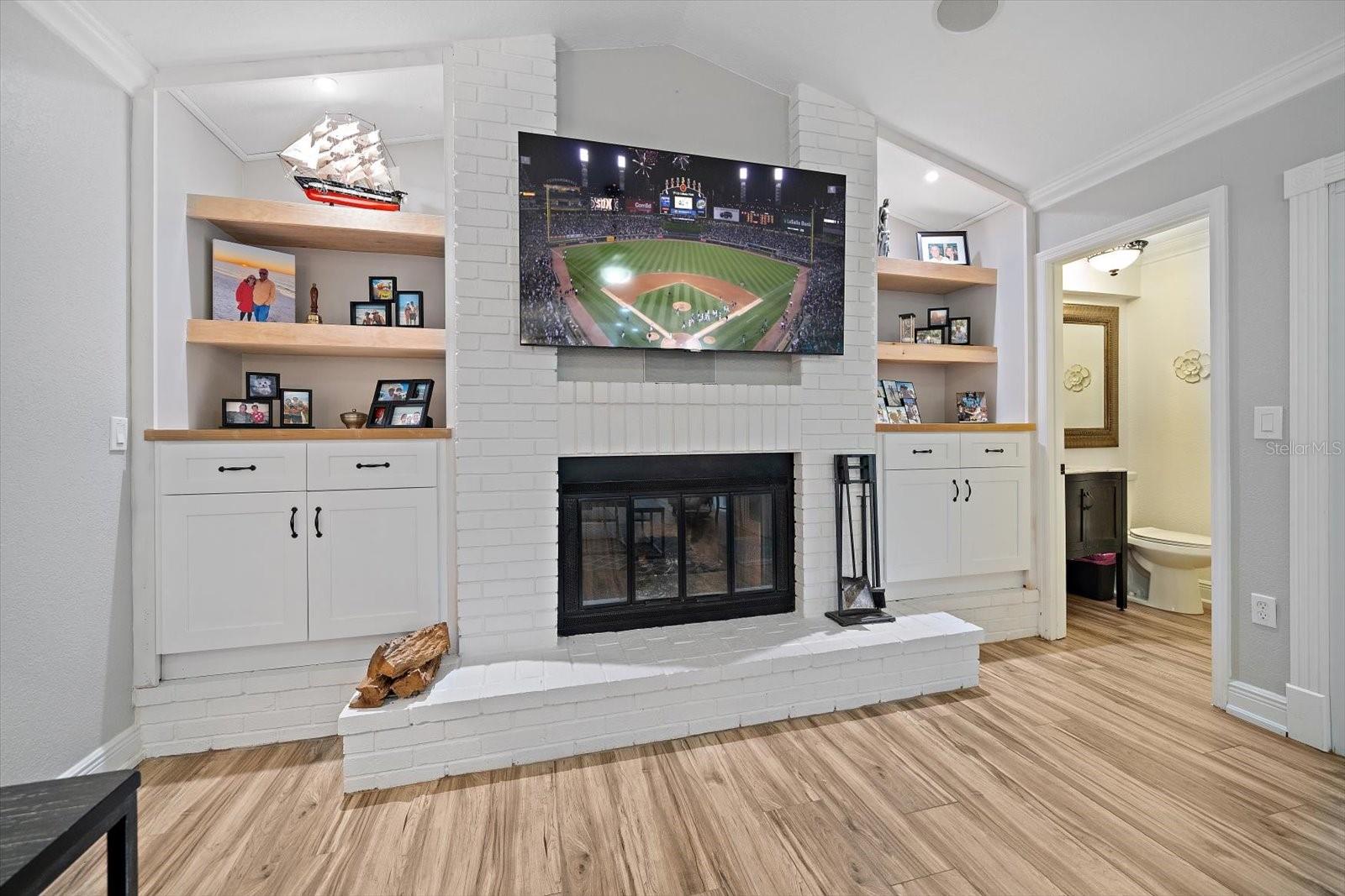 WINDTREE OAKS - Residential