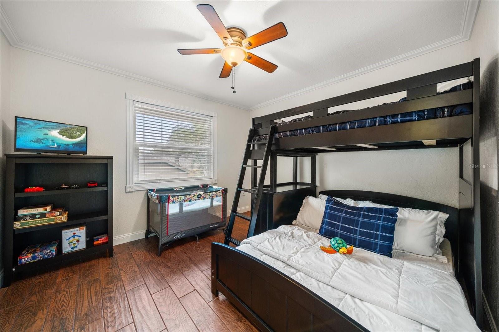 WINDTREE OAKS - Residential