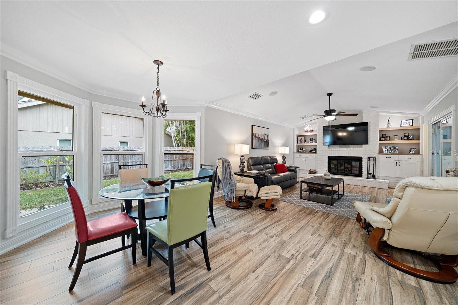 WINDTREE OAKS - Residential