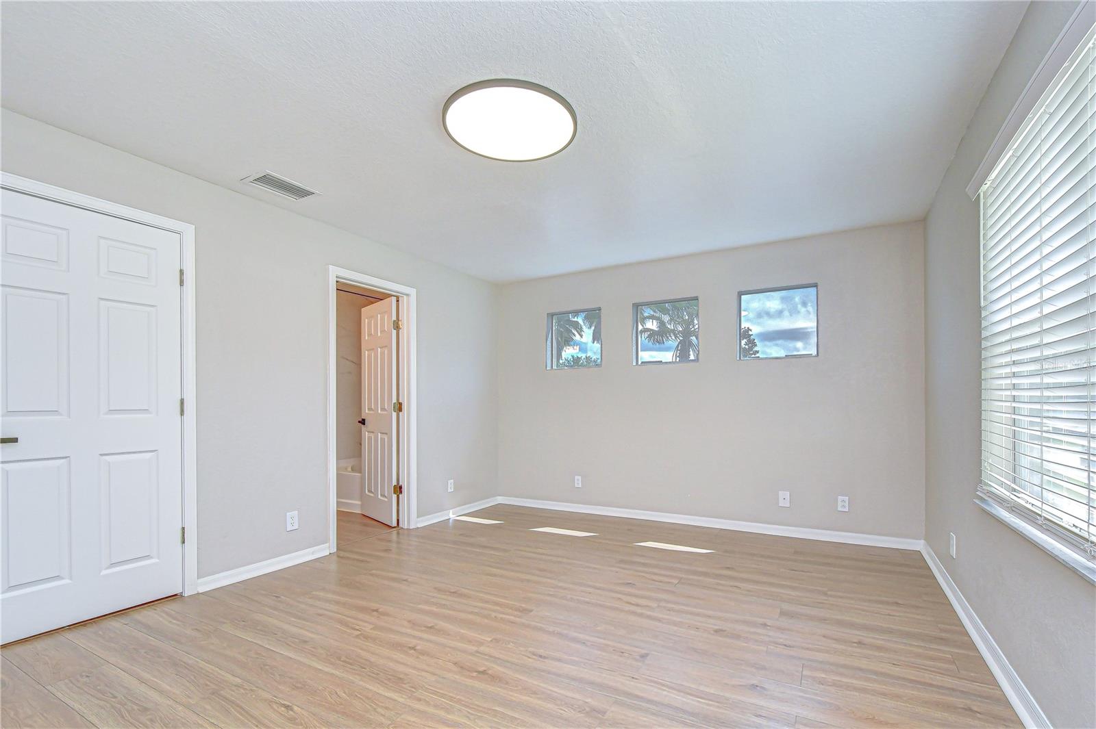 RIVERCREST TWNHMS WEST PHAS - Residential