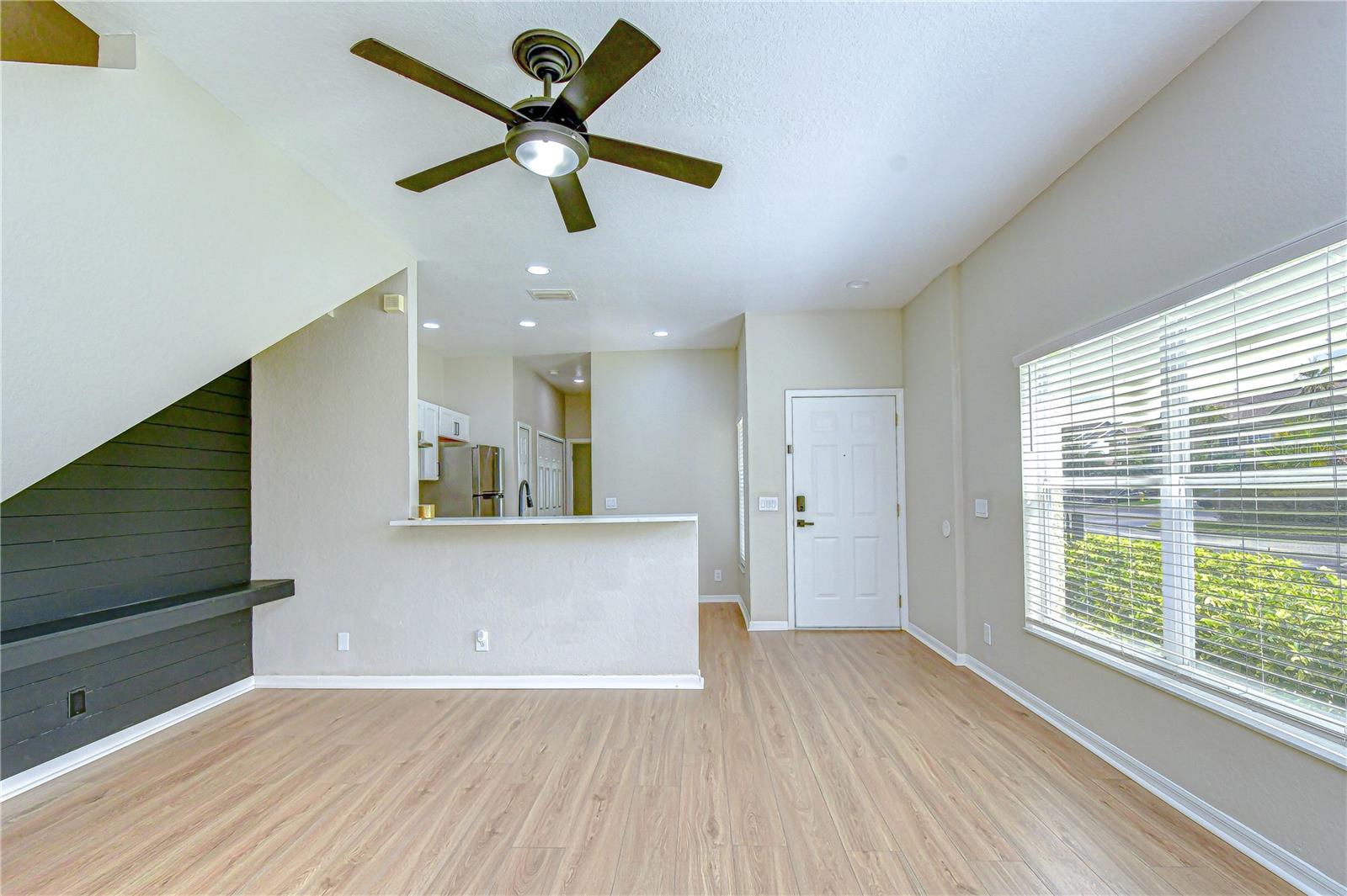 RIVERCREST TWNHMS WEST PHAS - Residential