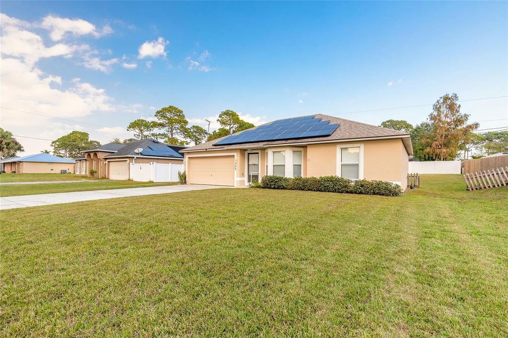 Photo of 3307 Kumquat Drive, Edgewater, FL 32141 (MLS # V4946127)
