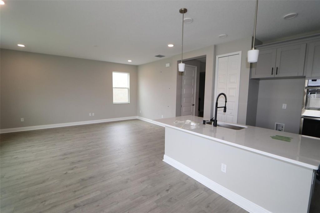 Photo of 7273 NOTCHED PINE BEND, WESLEY CHAPEL, FL 33545 (MLS # T3433984)