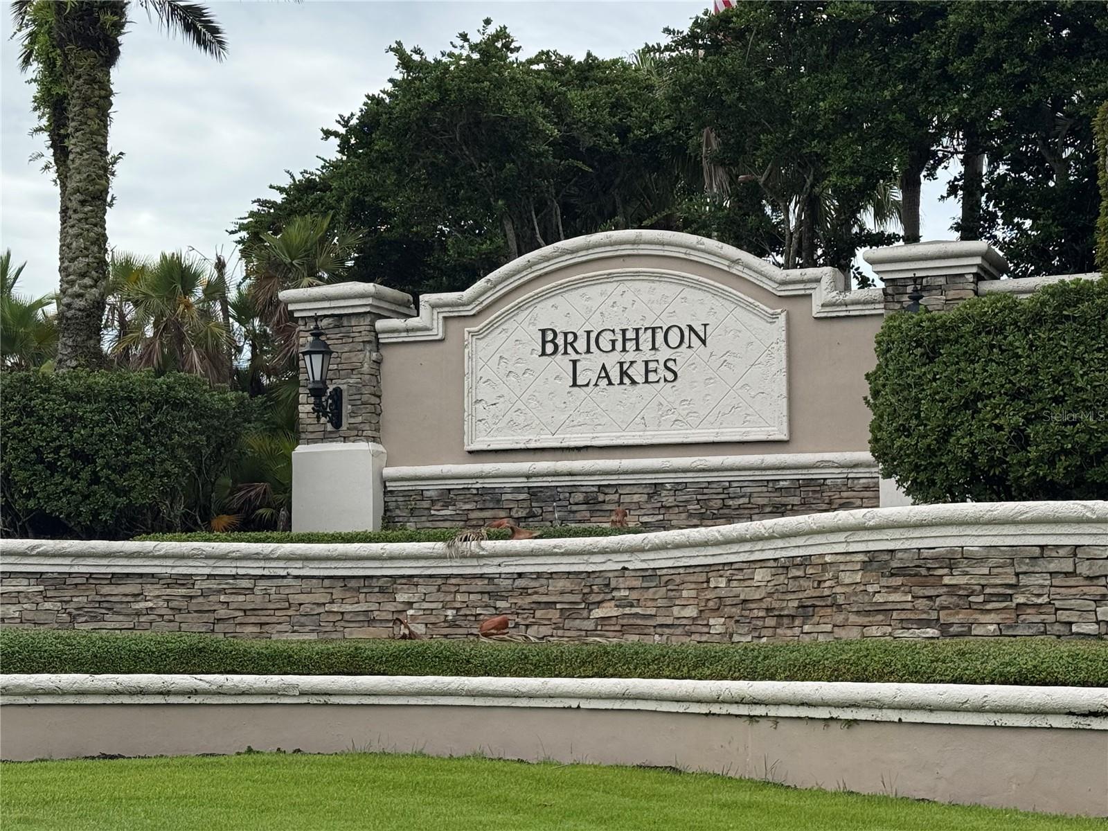 2414 HURON CIRCLE