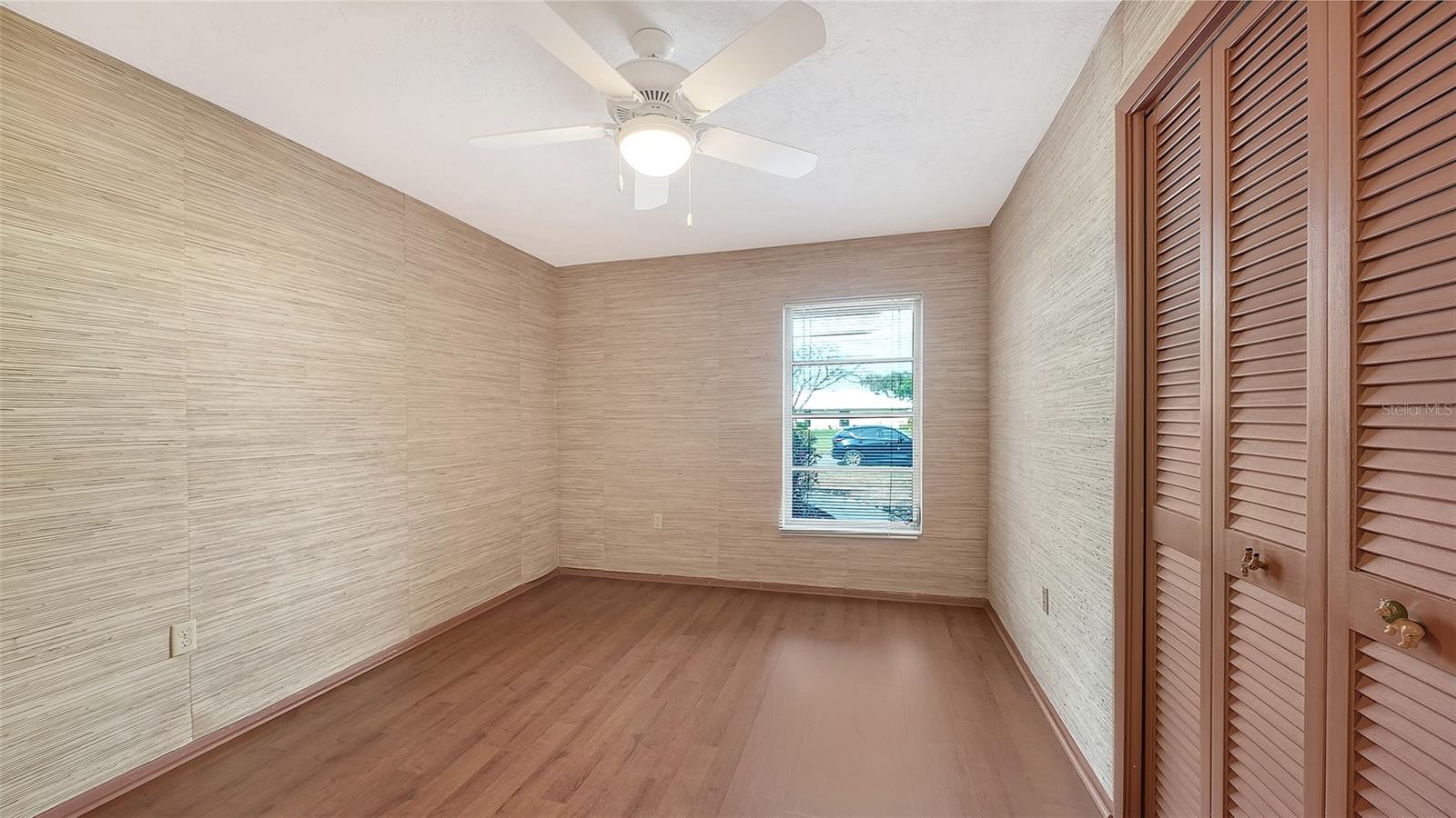 FOREST LAKES - Residential