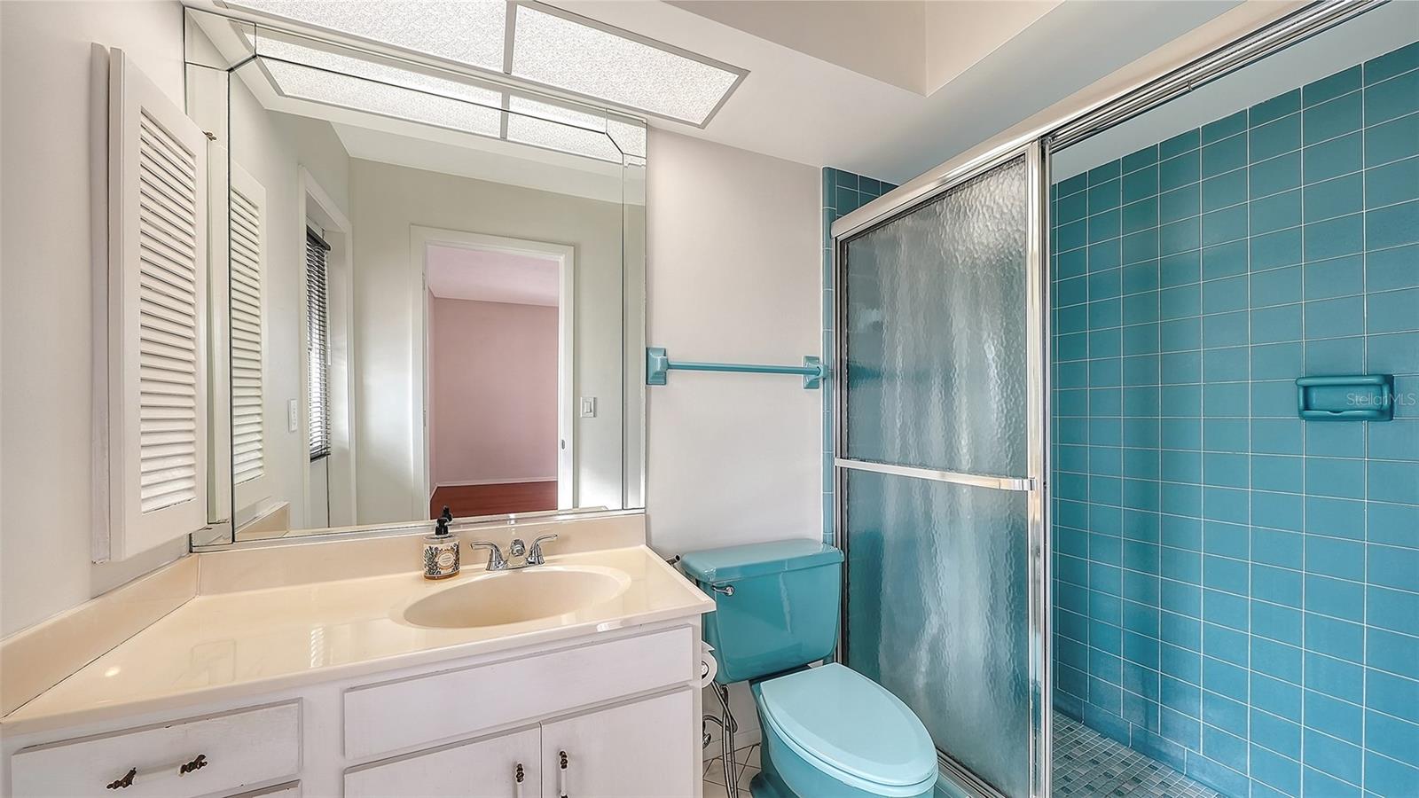 FOREST LAKES - Residential