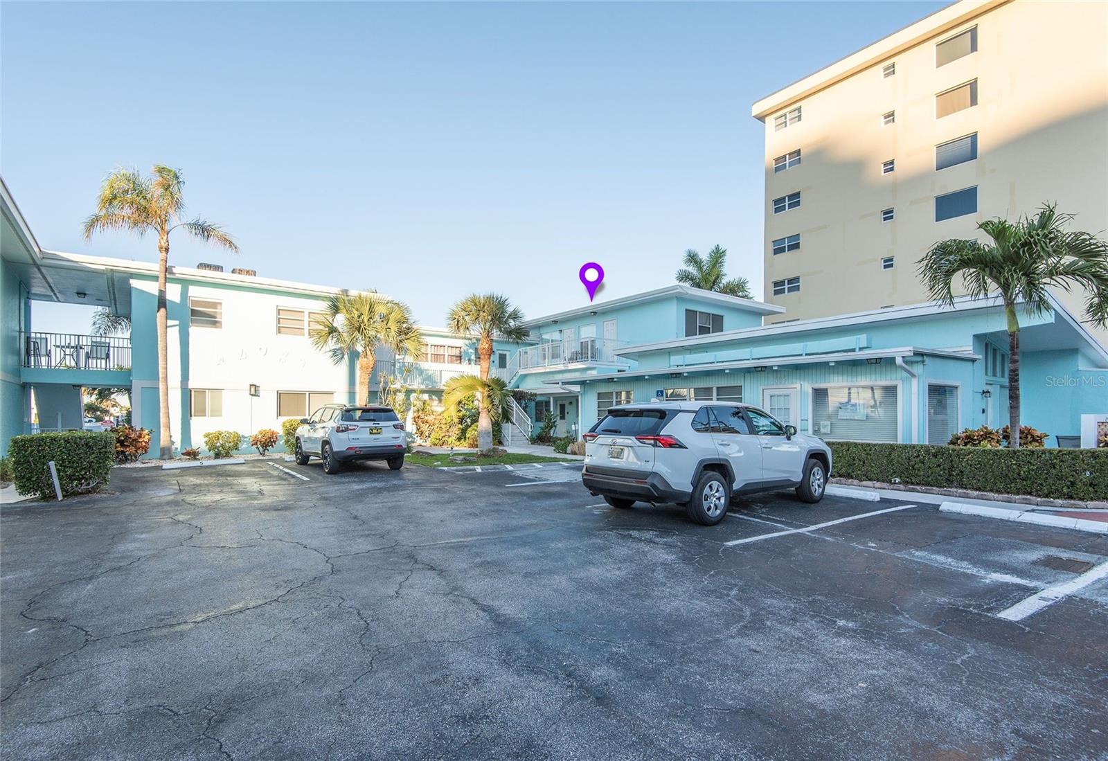 605 N RIVERSIDE DRIVE 10