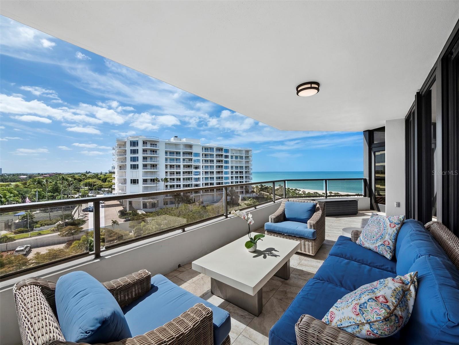 SANCTUARY IV  LONGBOAT KEY - Residential