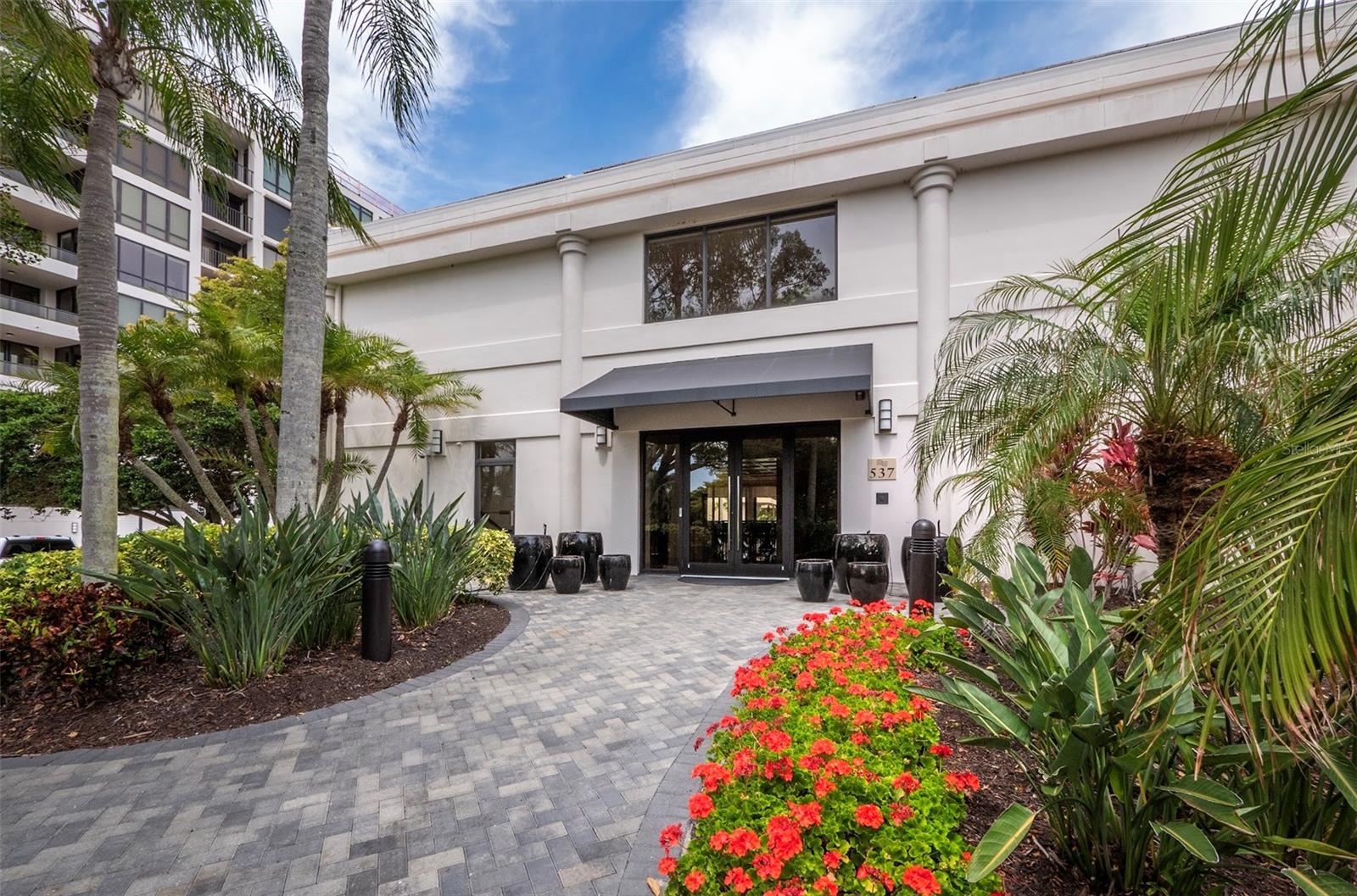 SANCTUARY IV  LONGBOAT KEY - Residential