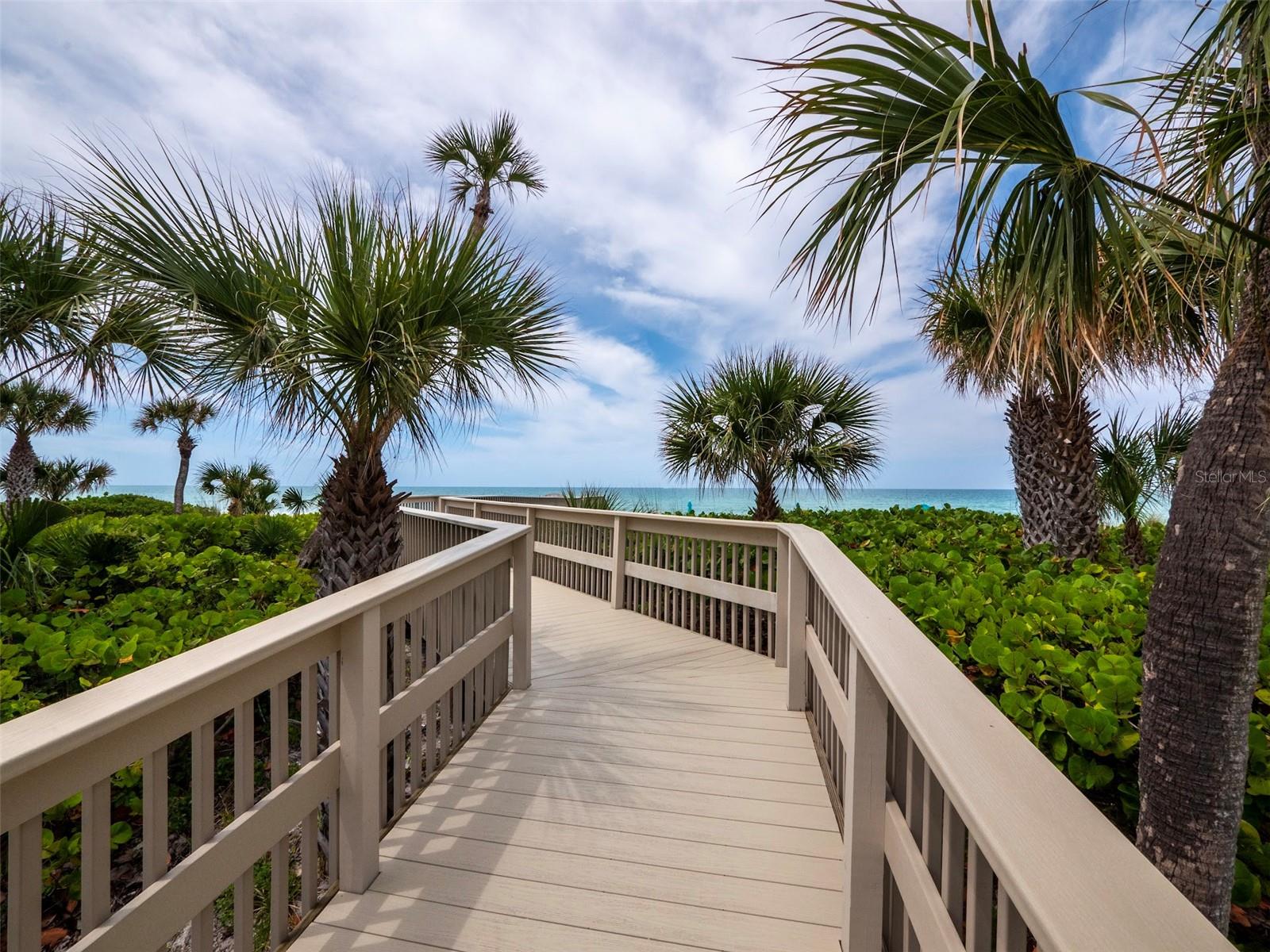 SANCTUARY IV  LONGBOAT KEY - Residential