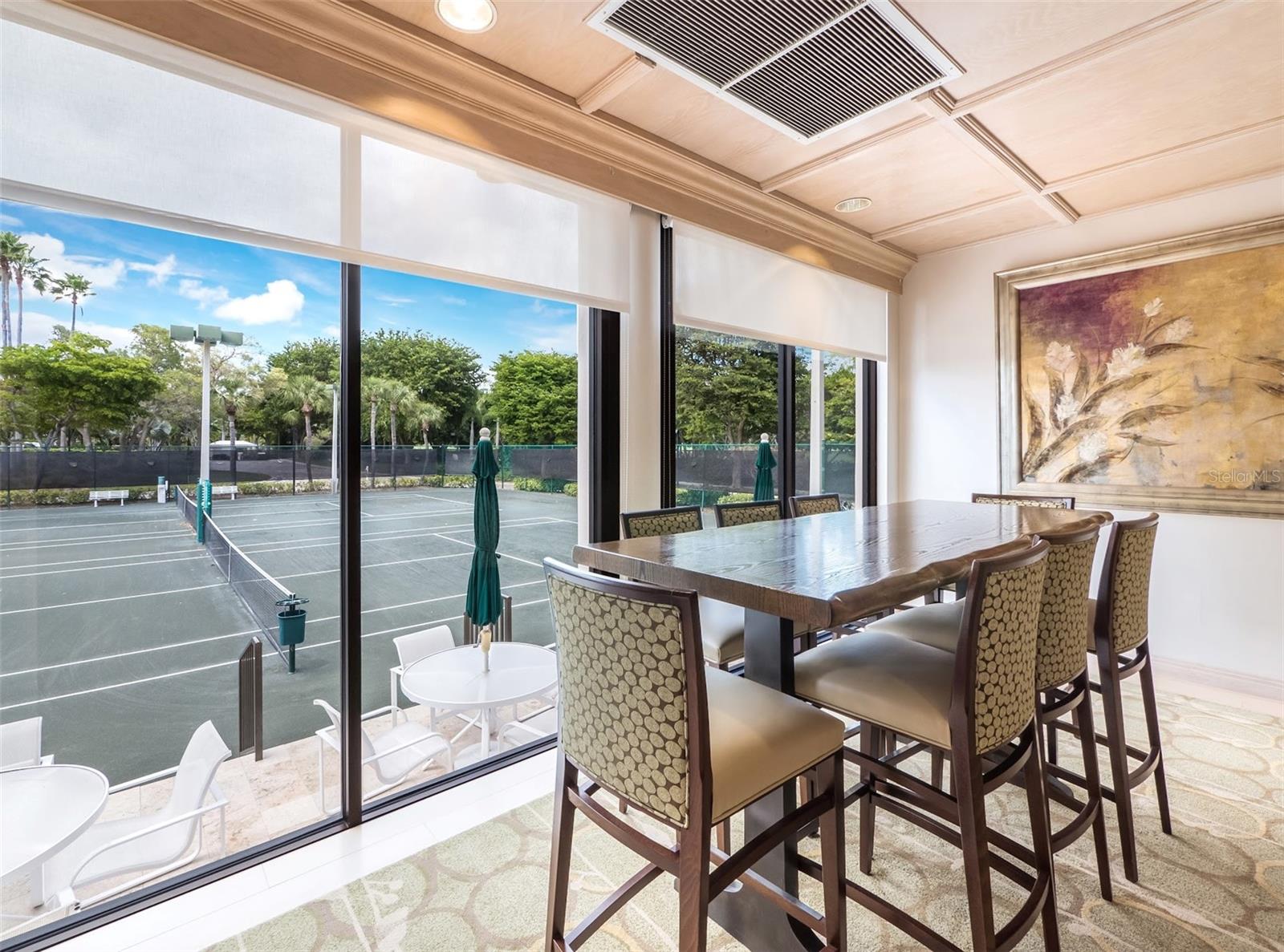 SANCTUARY IV  LONGBOAT KEY - Residential