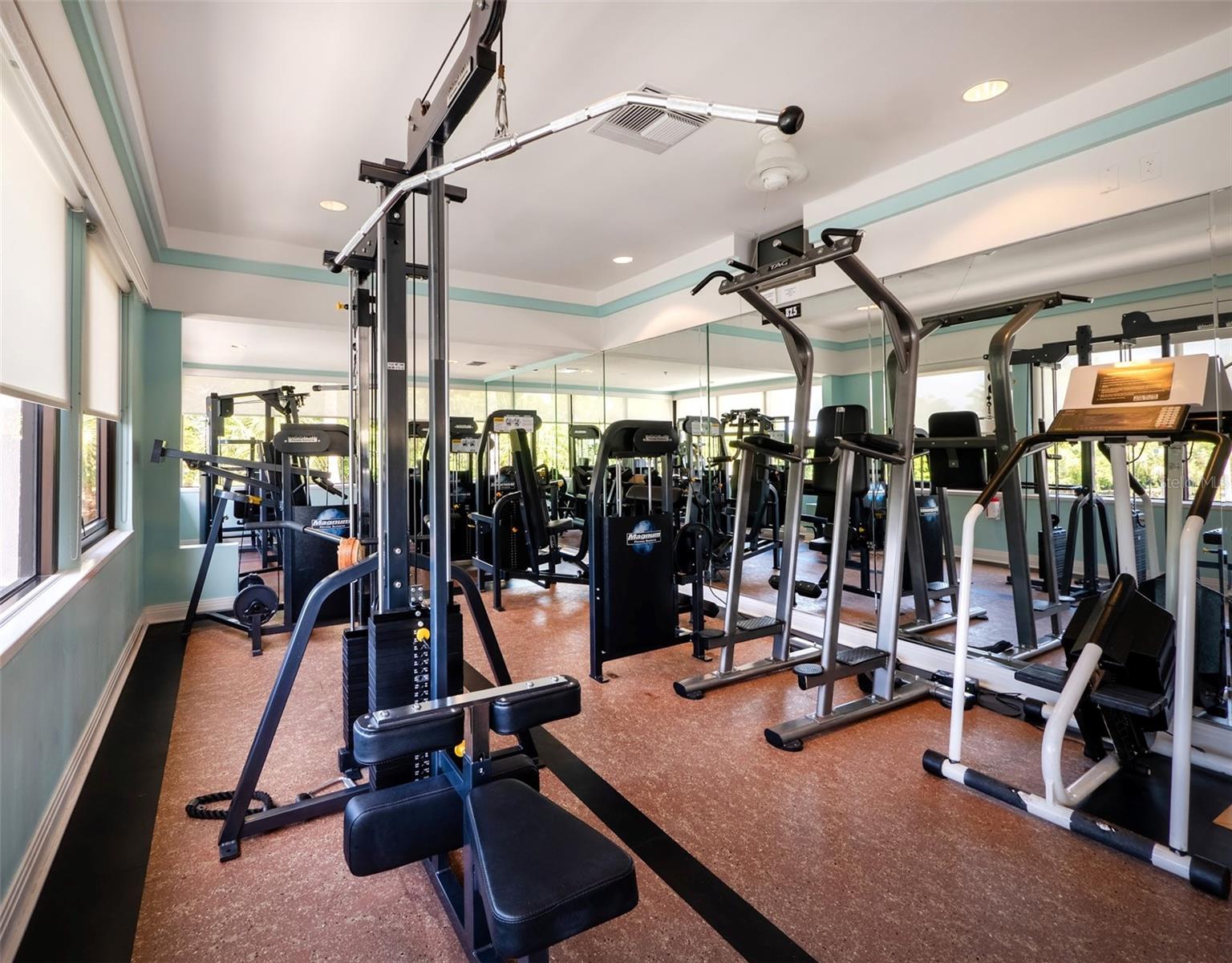 SANCTUARY IV  LONGBOAT KEY - Residential