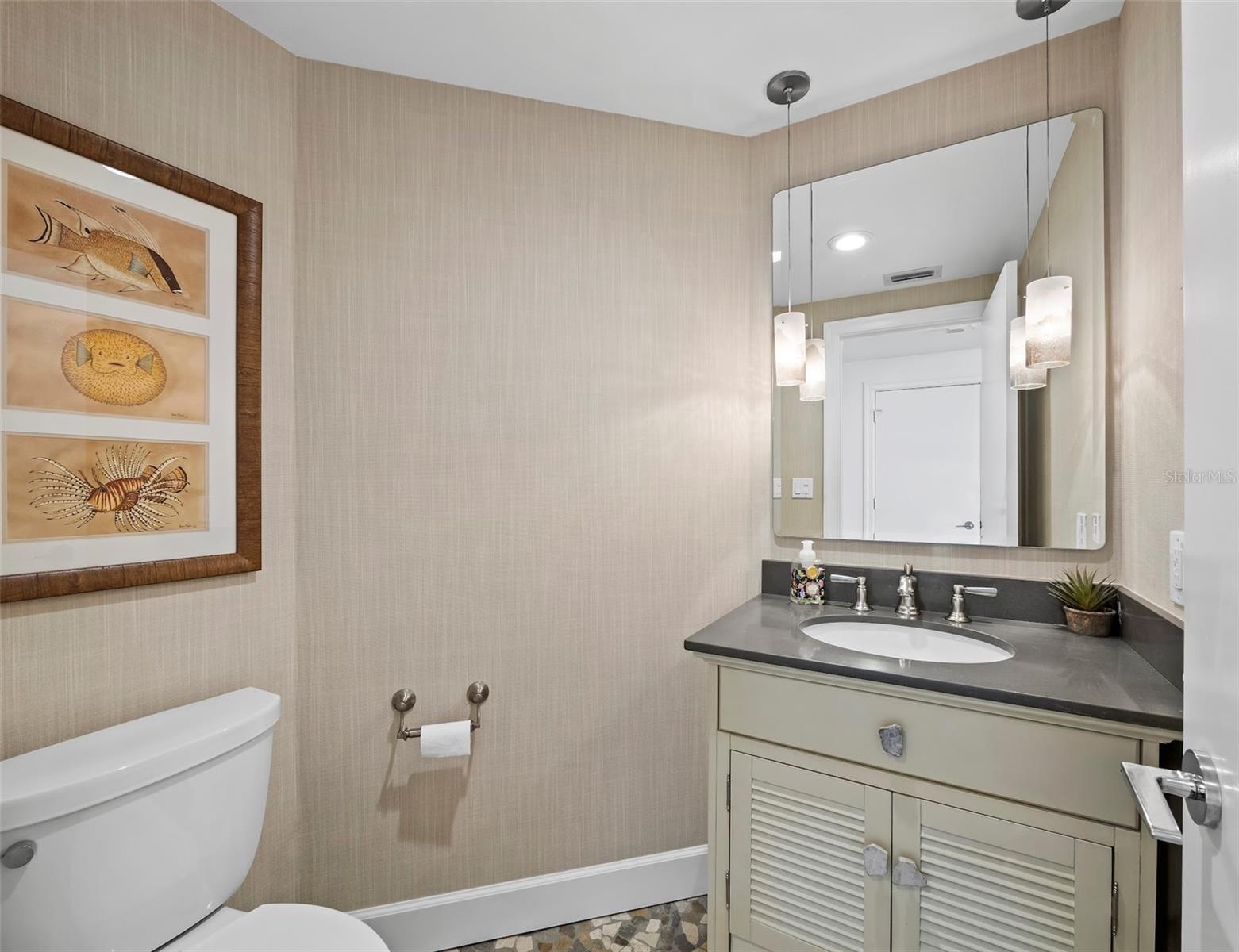 SANCTUARY IV  LONGBOAT KEY - Residential