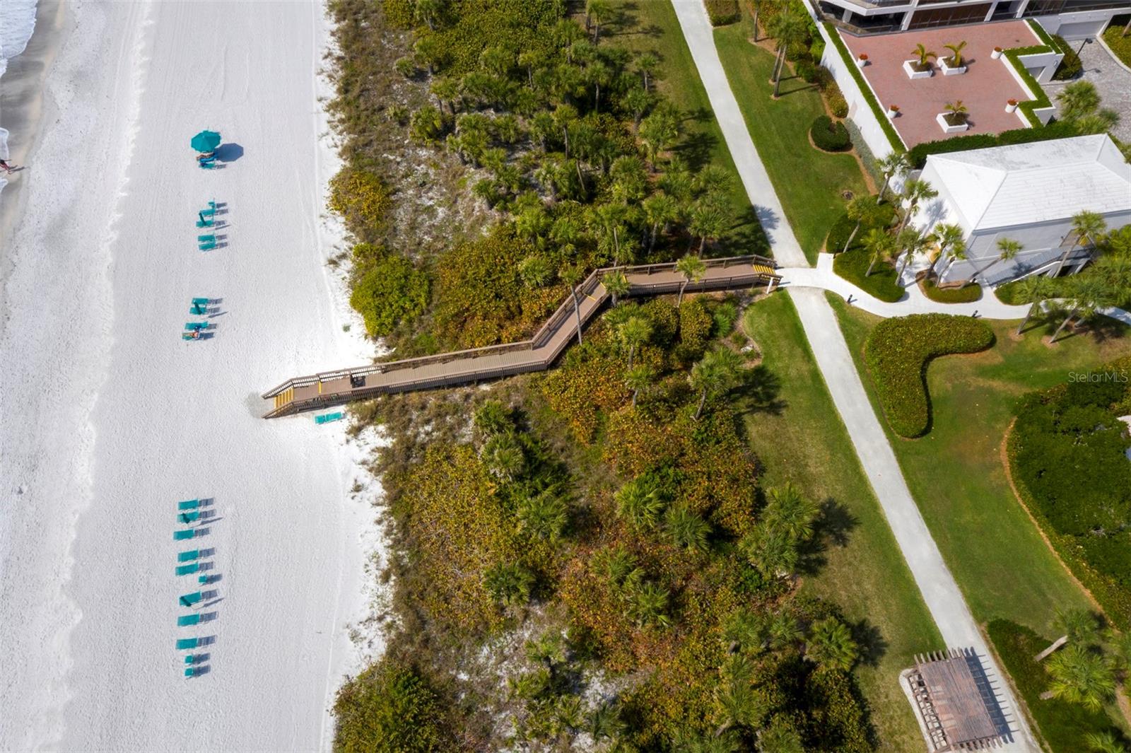 SANCTUARY IV  LONGBOAT KEY - Residential
