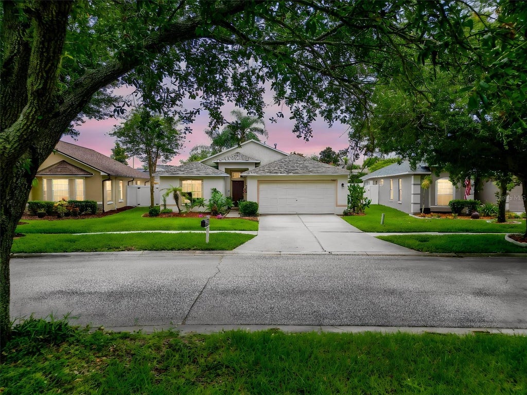 Photo of 2003 Berry Lake Drive, Brandon, FL 33510 (MLS # TB8518216)