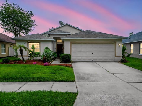 Photo of 2003 Berry Lake Drive, Brandon, FL 33510 (MLS # TB8518216)