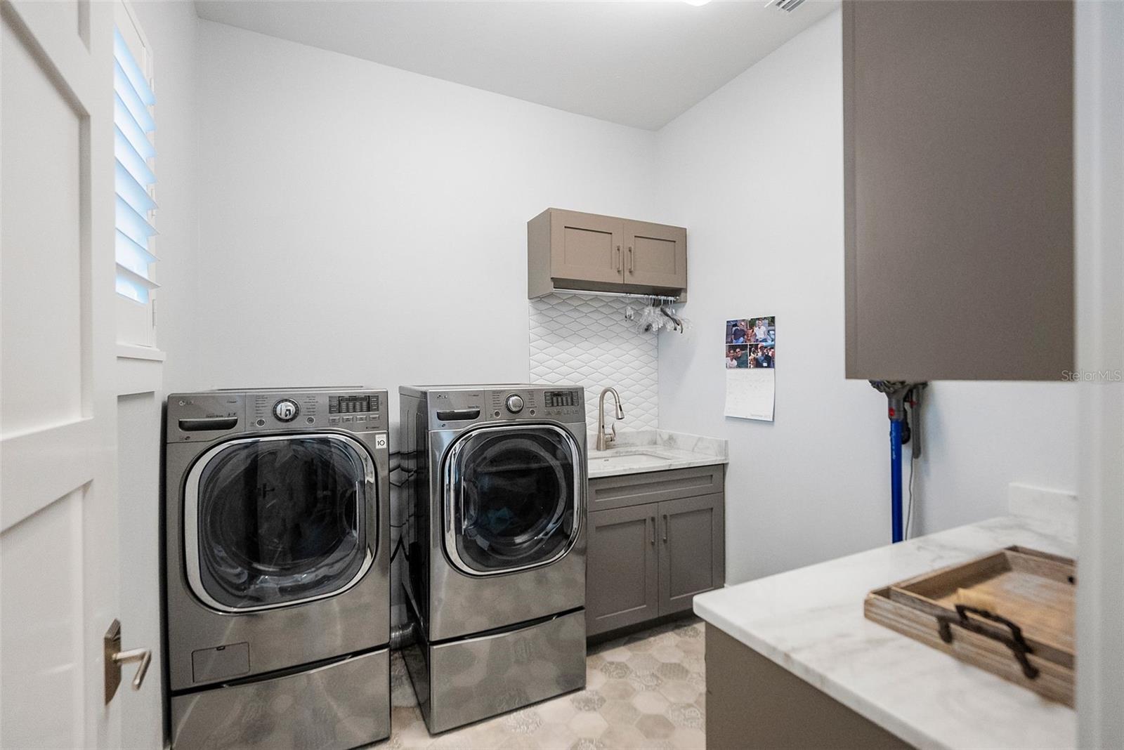 PATRICIAN POINT - Residential