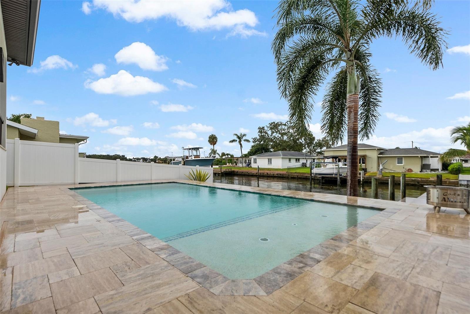 PATRICIAN POINT - Residential