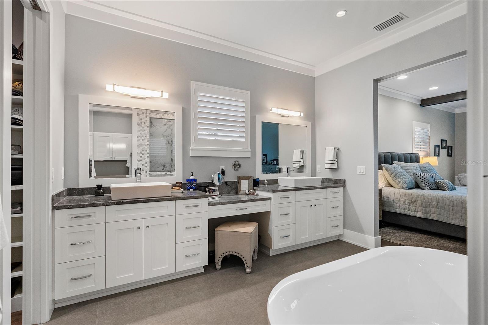 PATRICIAN POINT - Residential