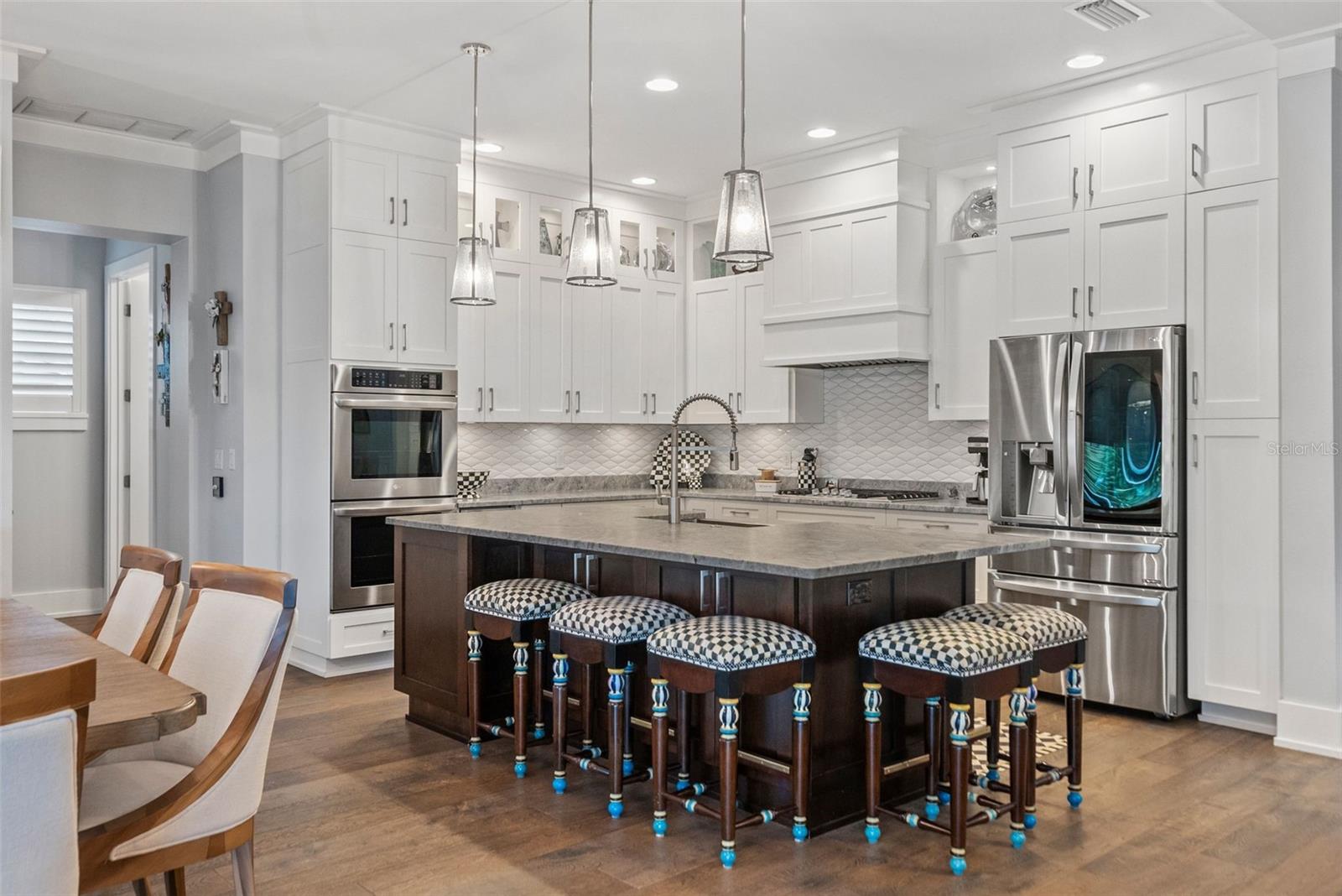 PATRICIAN POINT - Residential