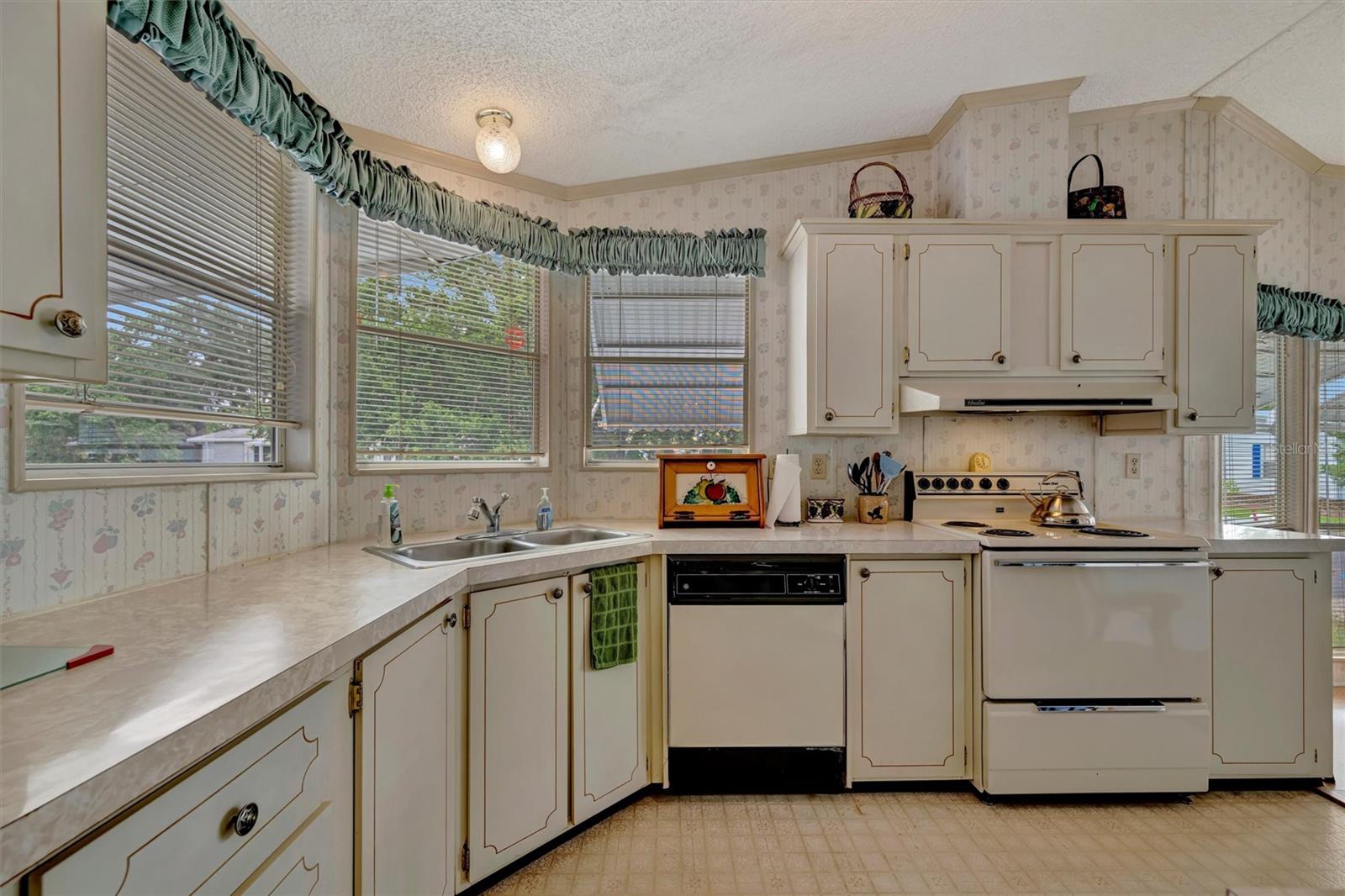 CARIBBEAN ISLES RESIDENTIAL CO - Residential