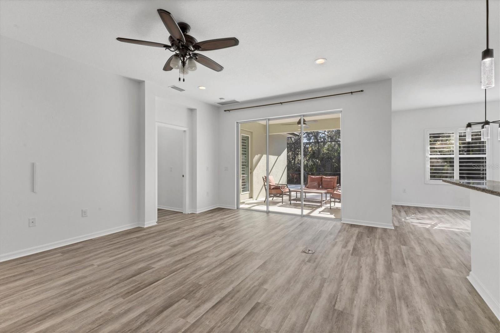 WOODBROOK PH II-A - Residential Lease