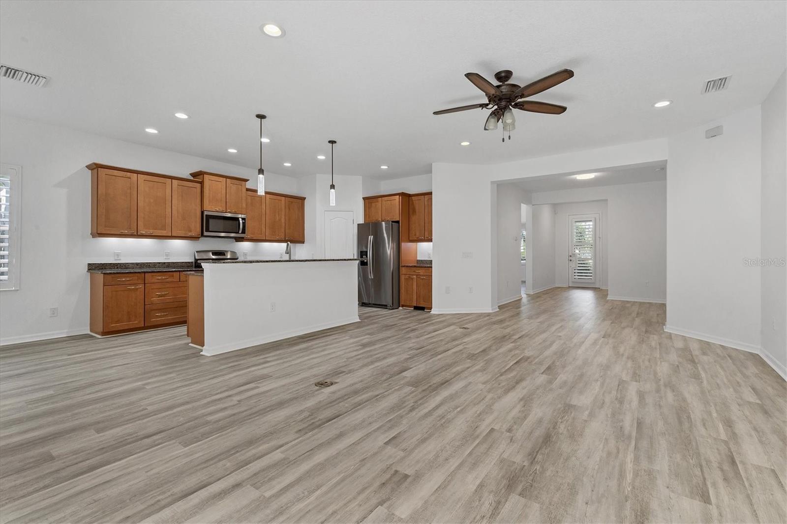 WOODBROOK PH II-A - Residential Lease