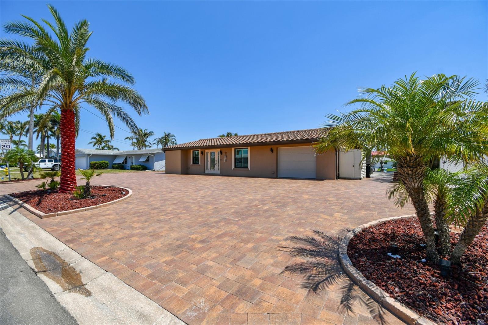 4011 99TH STREET W